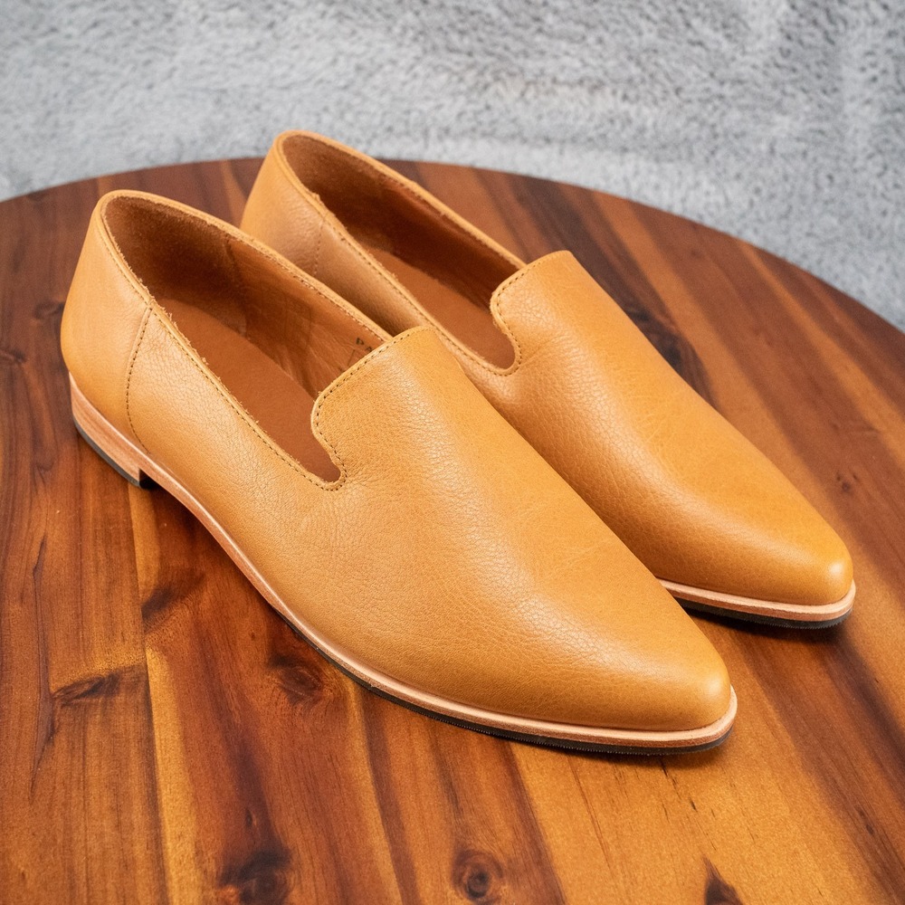 PATINA Portland Leather 'AP' Pointed Flat Dune Women's Size 9.5- NEW in Box